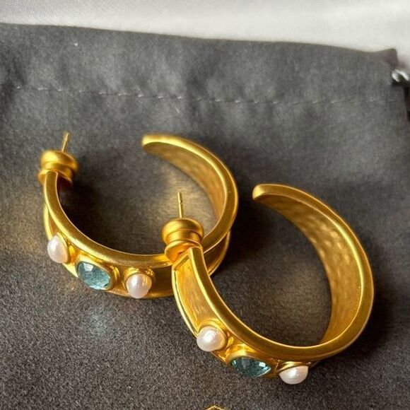 Brand new! $195 Julie Vos Loop Earrings Color: blue gold - Picture 2 of 7